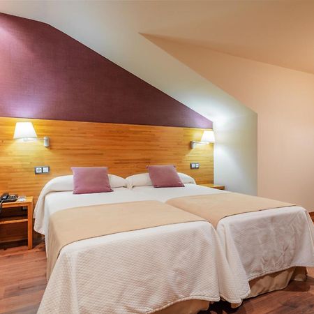 Don Paco Hotell Llanes Eksteriør bilde