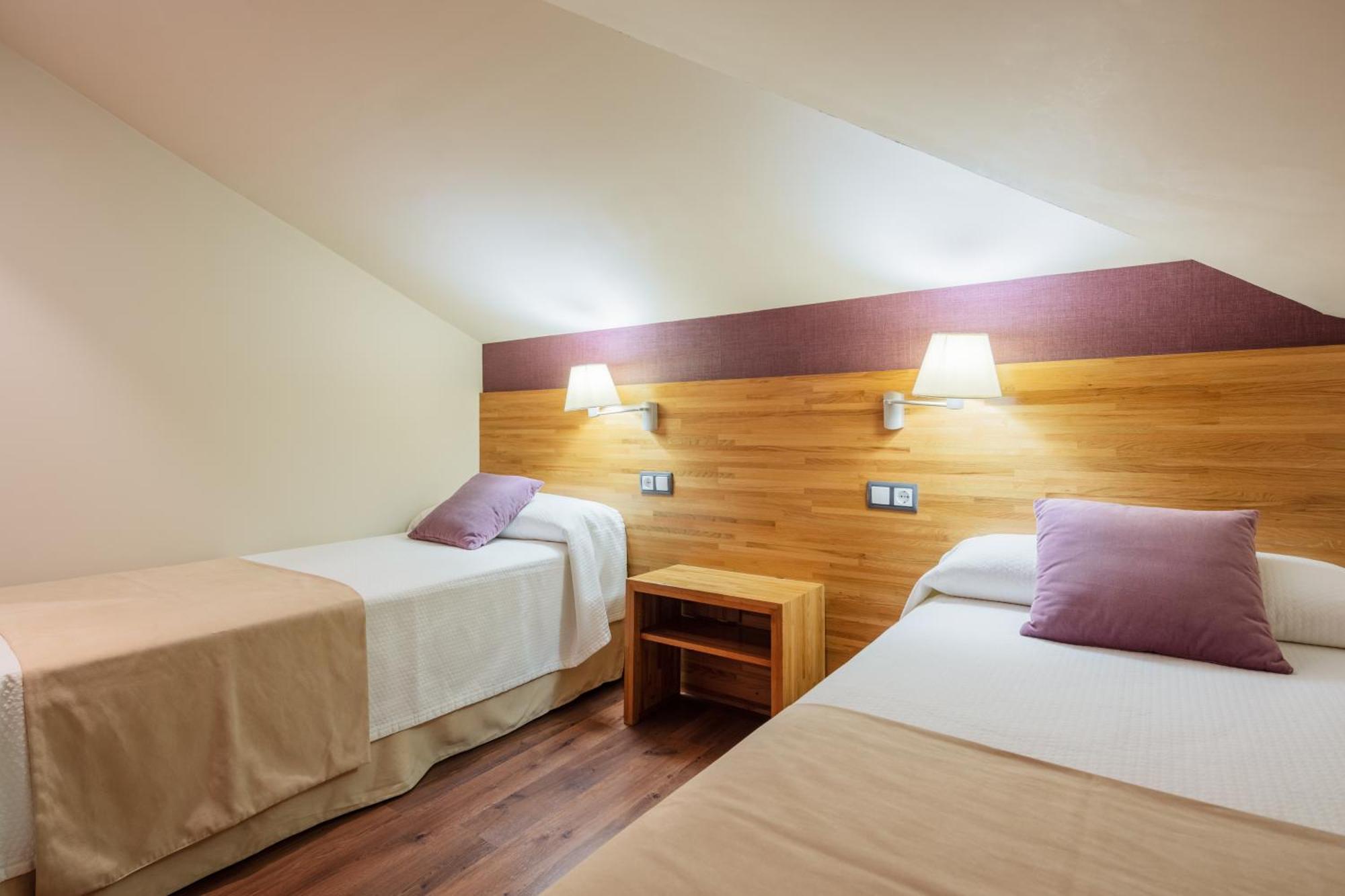 Don Paco Hotell Llanes Rom bilde